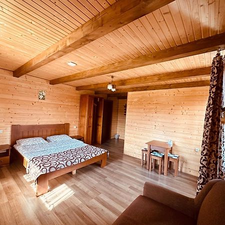 Guest House Lileya Bukovel Ngoại thất bức ảnh