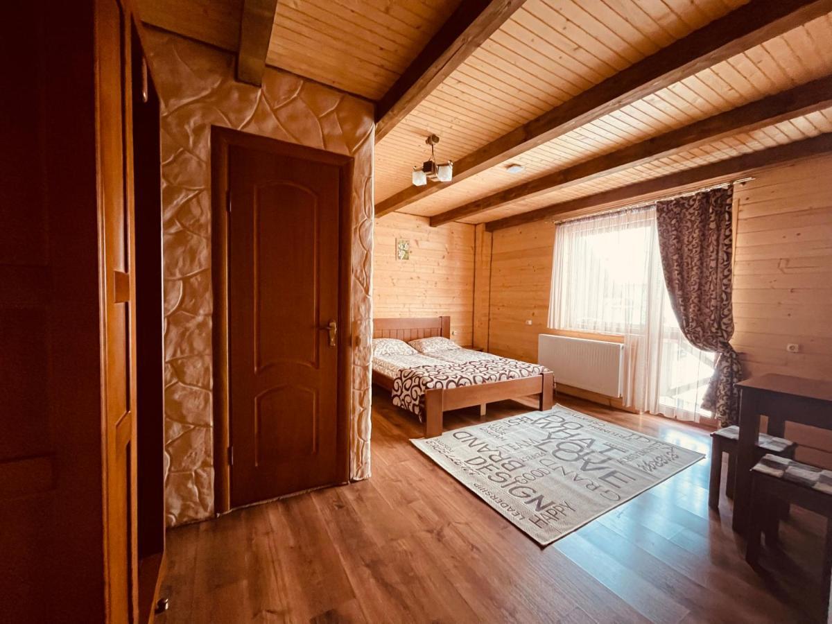 Guest House Lileya Bukovel Ngoại thất bức ảnh