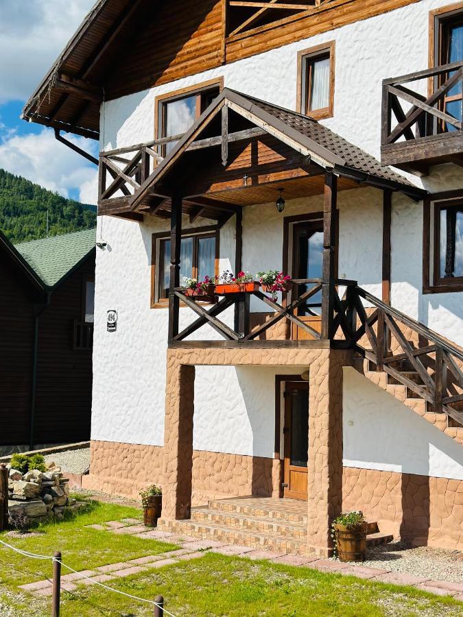Guest House Lileya Bukovel Ngoại thất bức ảnh
