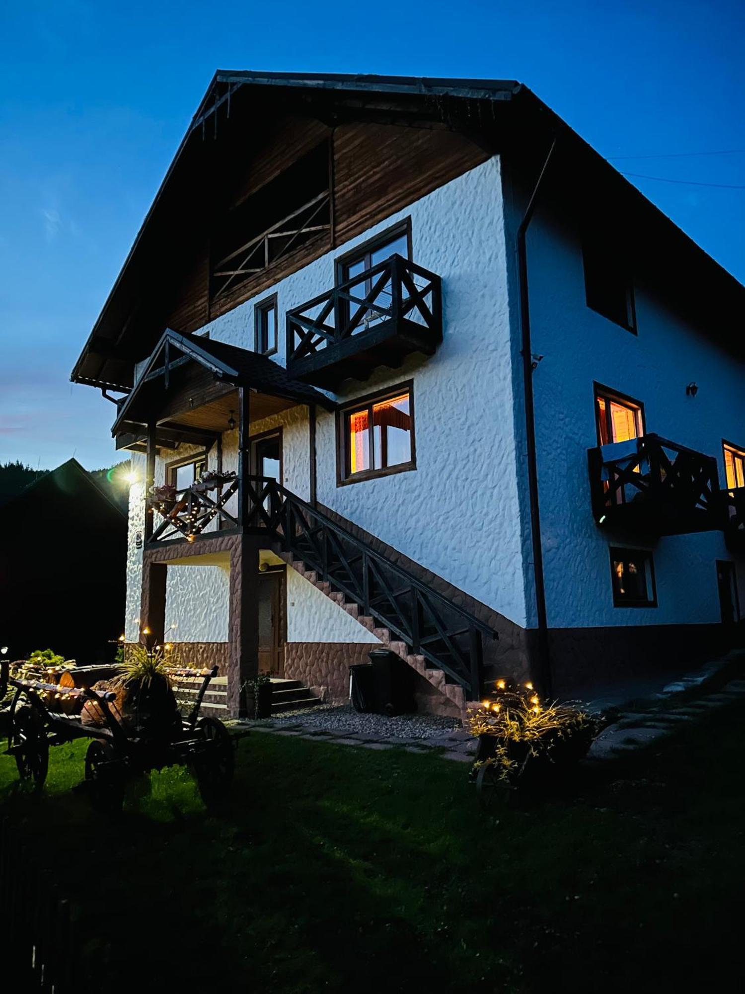 Guest House Lileya Bukovel Ngoại thất bức ảnh